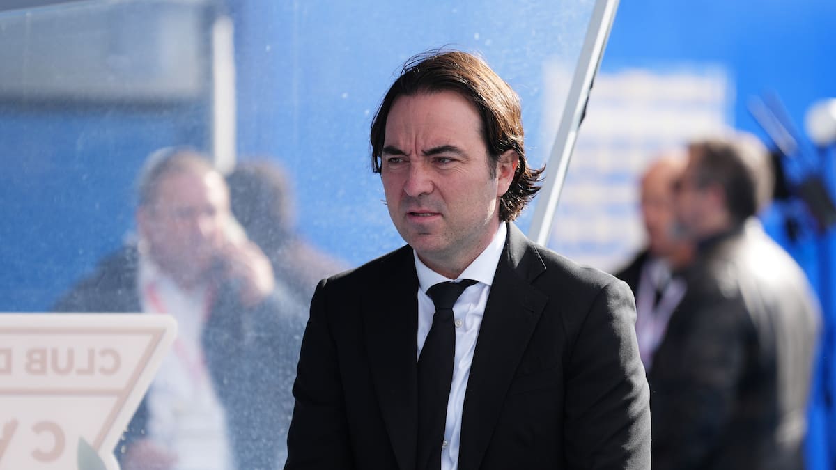 La afición del Rayo Vallecano explota en Butarque: "¡Presa vete ya!"