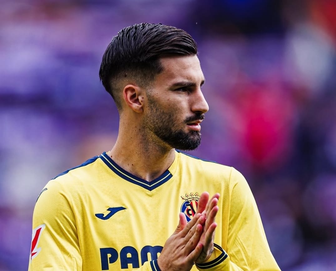 Álex Baena, un futbolista de fantasía.