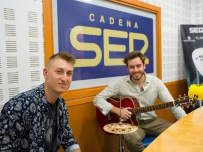 Les Blondes, Jose Manuel y Charly