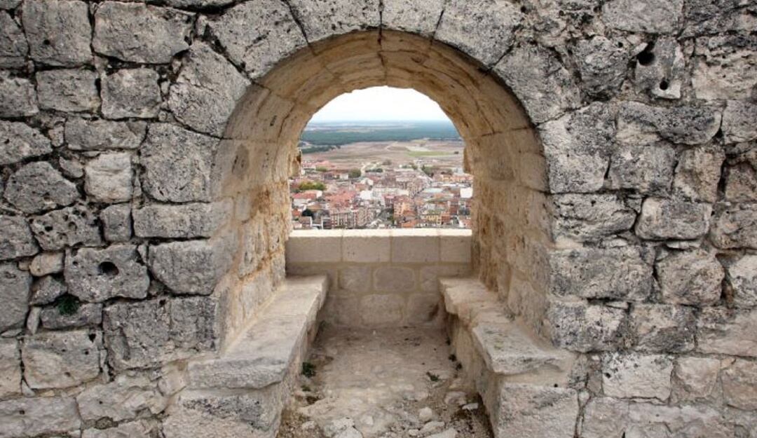 Vista de la localidad vallisoletana de Íscar desde su castillo