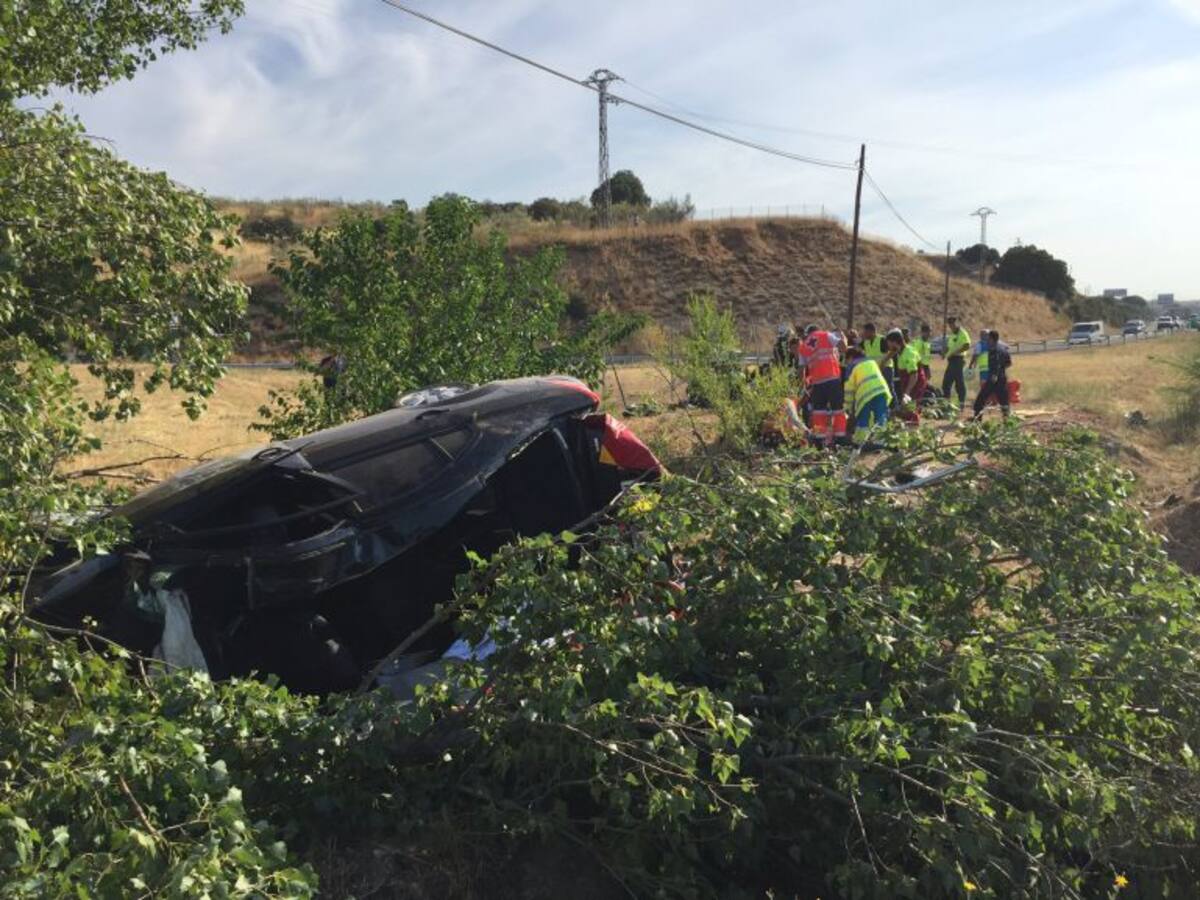 Una mujer y su nieto de 8 años mueren en un accidente en la A-1