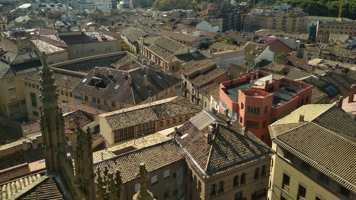 Huesca espera un buen puente del Pilar