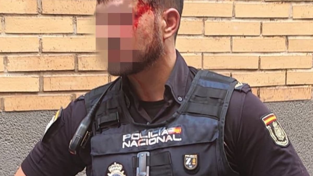 Agreden a un Policía Nacional durante una intervención en el barrio del Carmen, en Murcia