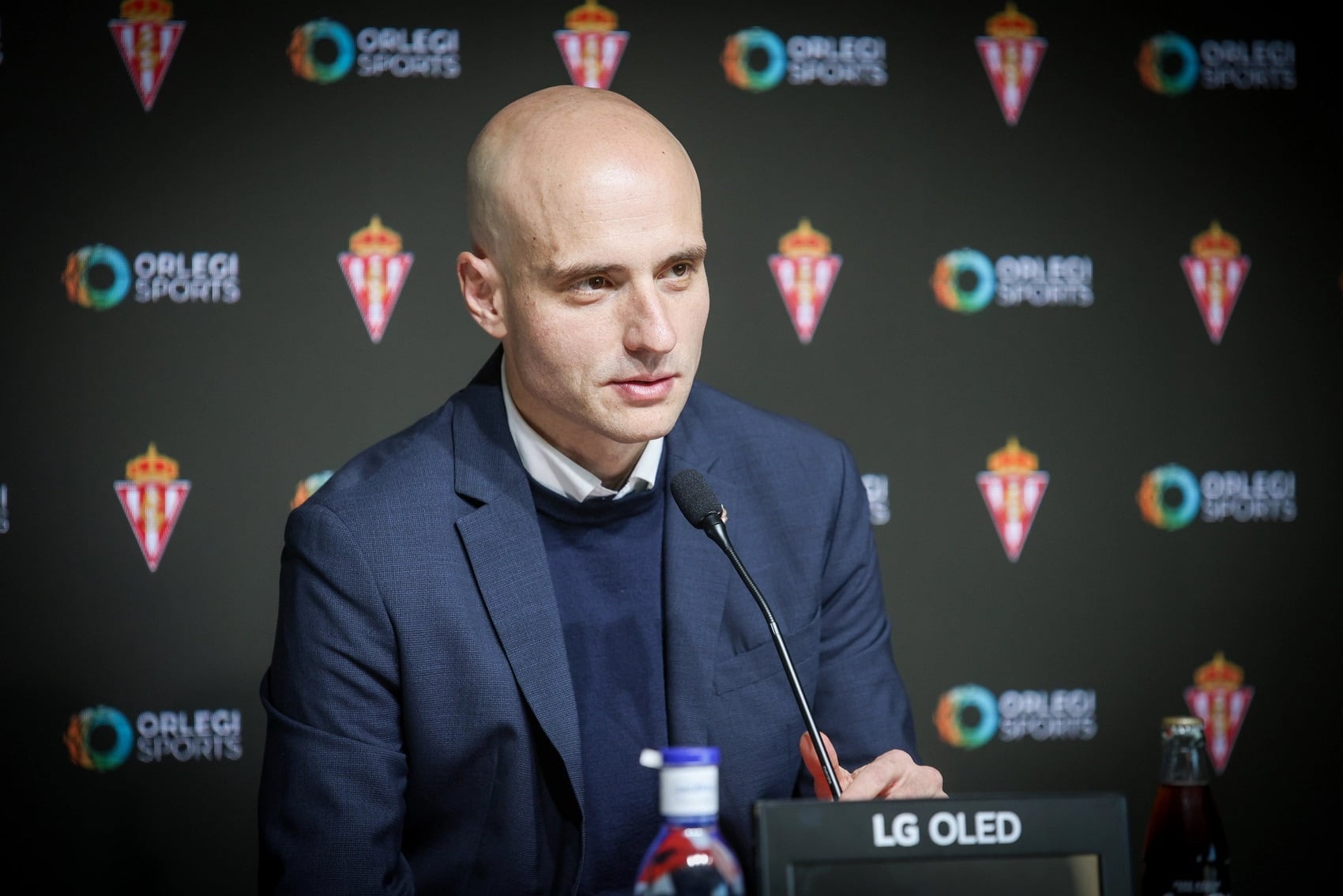 David Guerra, presidente ejecutivo del Sporting, durante una comparecencia ante los medios.