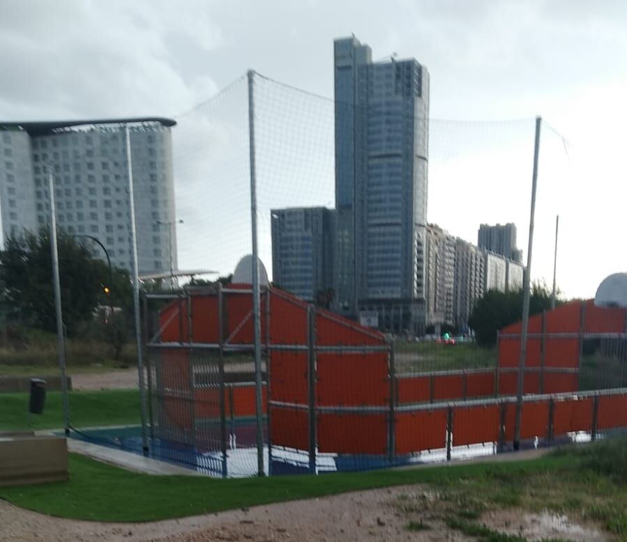 Nueva pista deportiva en Beniferri (València).