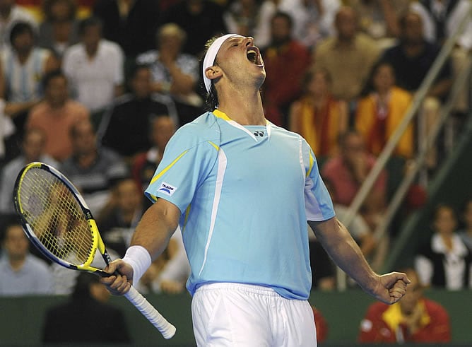 Nalbandián celebra con rabia su victoria ante David Ferrer