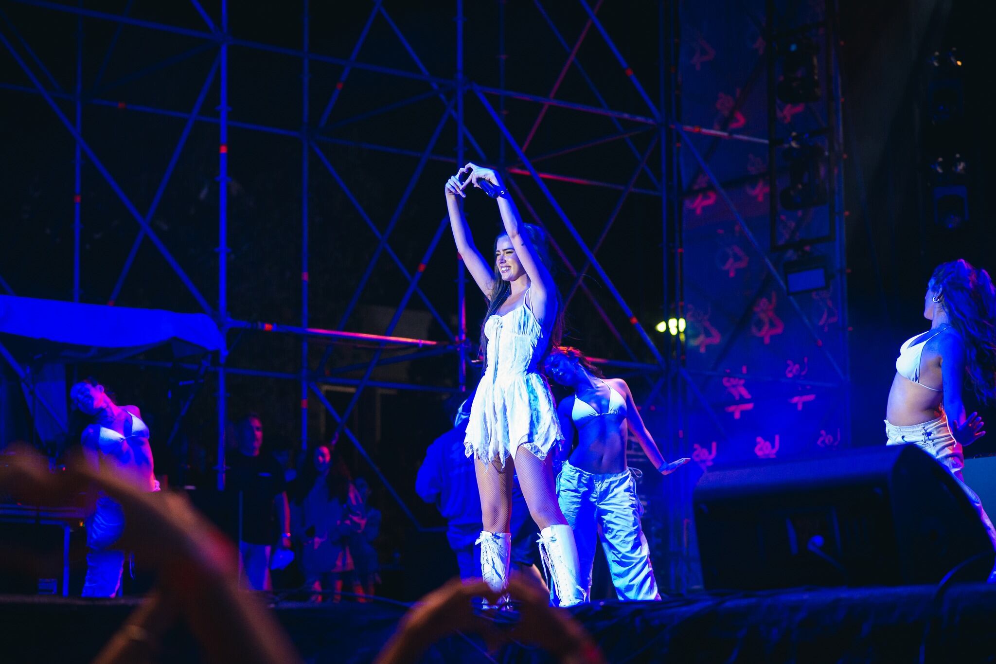 Mar Lucas actuando en Los40 Playa Pop