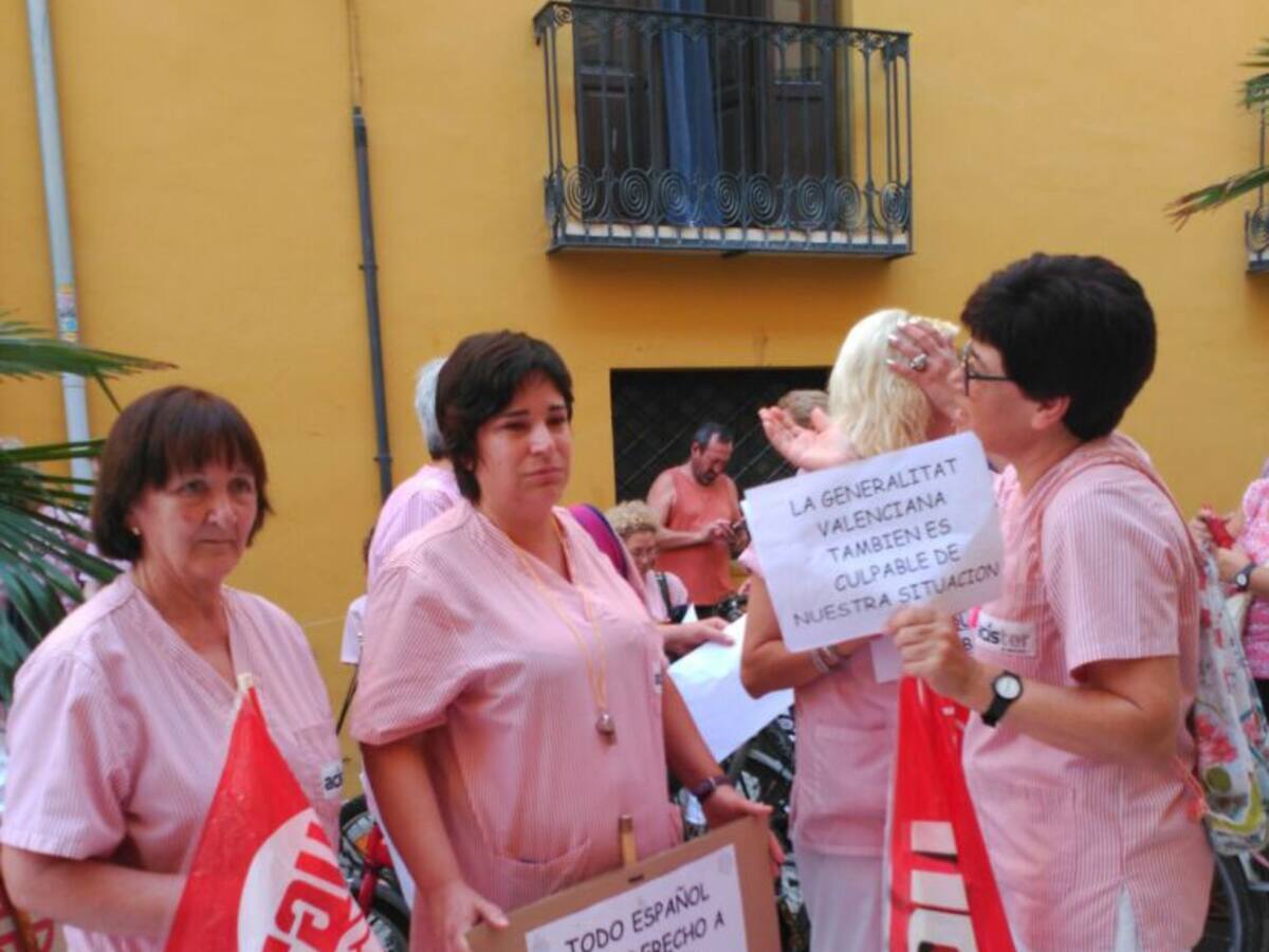 La Conselleria estudiará no prorrogar el contrato con Acister