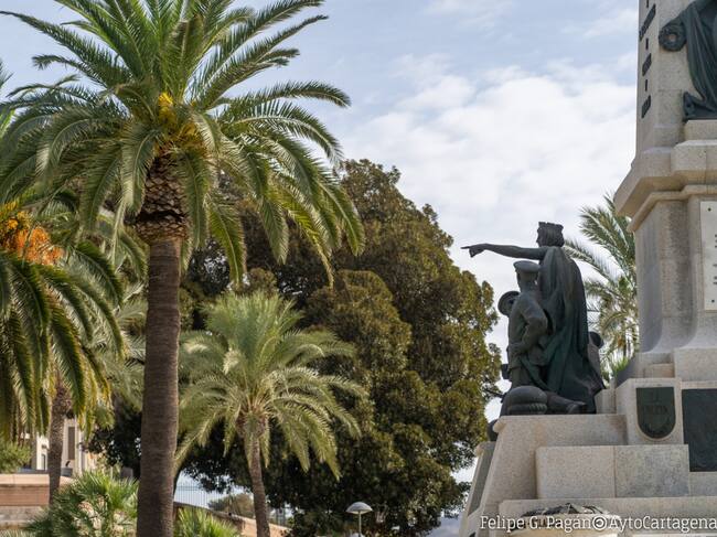 Monumento a los Héroes de Cavite y Santiago de Cuba
