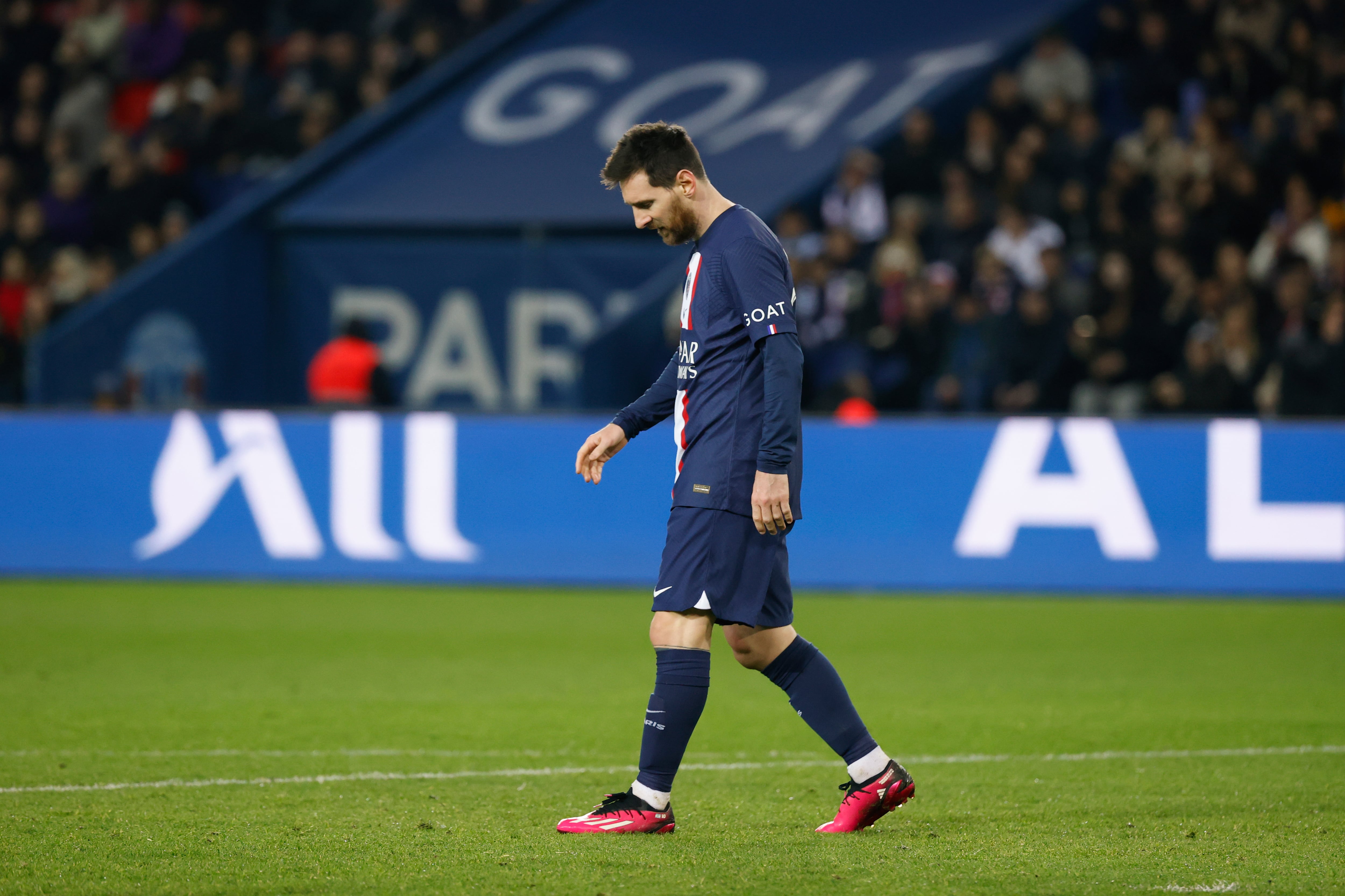 Lionel Messi durante un partido con el PSG.