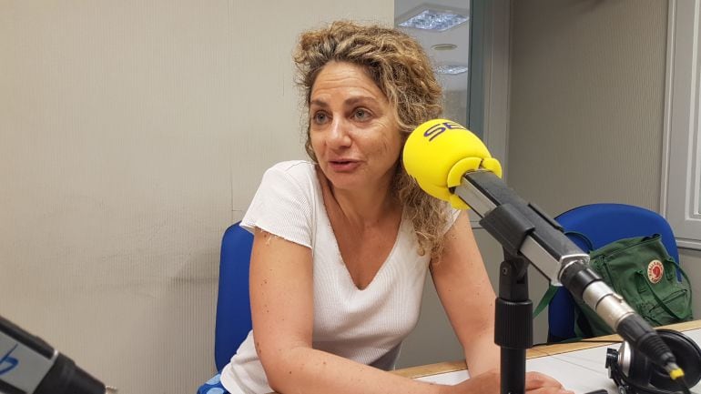 La fiscal, Pilar Fernández, durante una entrevista en la Cadena SER