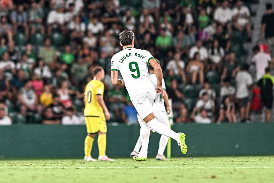 Lucas Boyé en su último partido con el Elche ante el Villarreal B