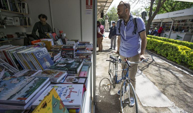 Feria del libro de Viveros. 