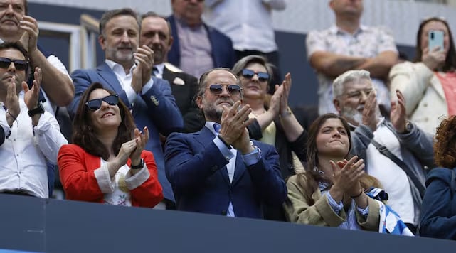 El Depor vuelve a Segunda con toda la fuerza de su presidente.