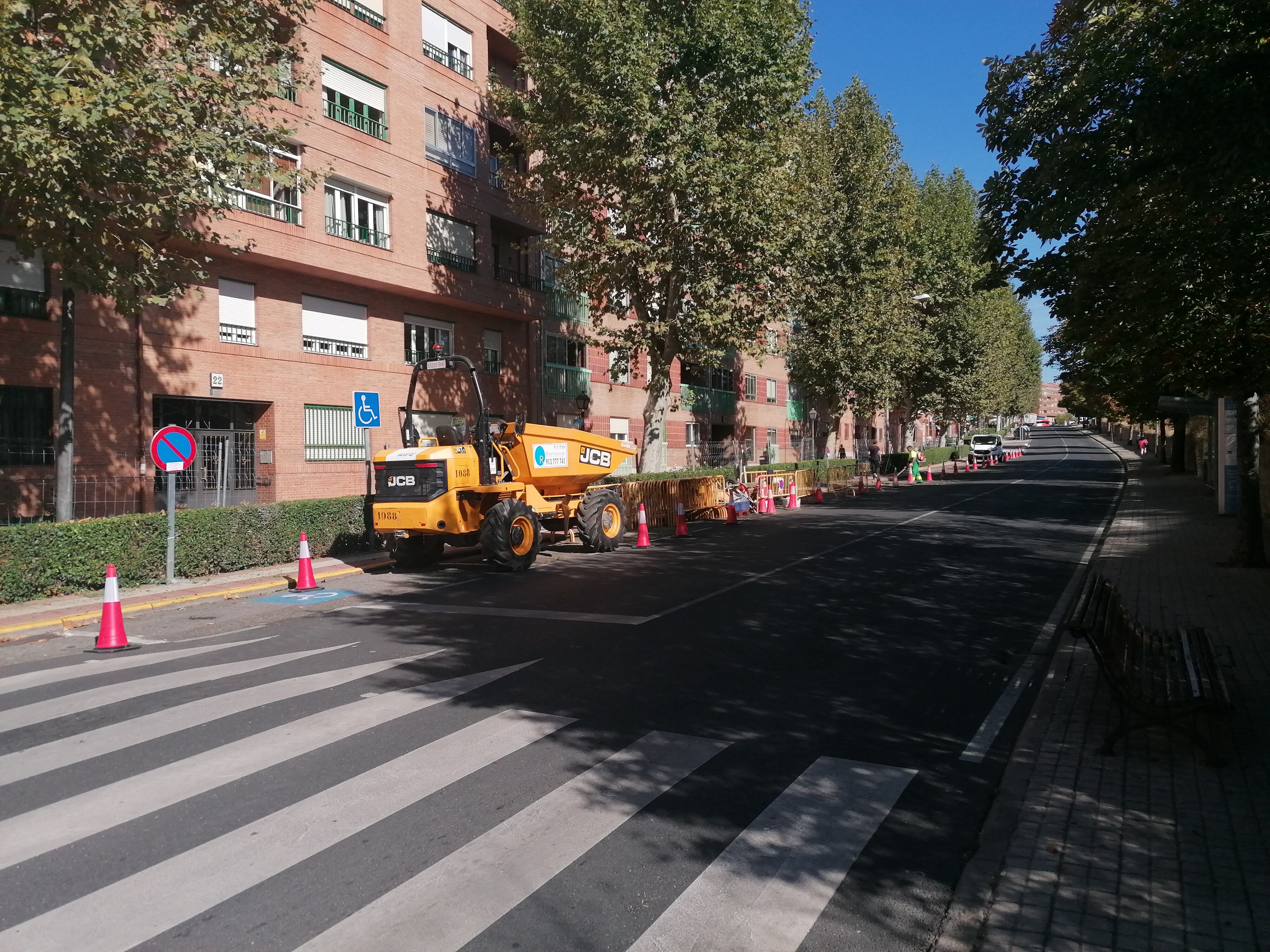 Inicio obras red abastecimiento Carretera de Villacastín (Segovia capital)