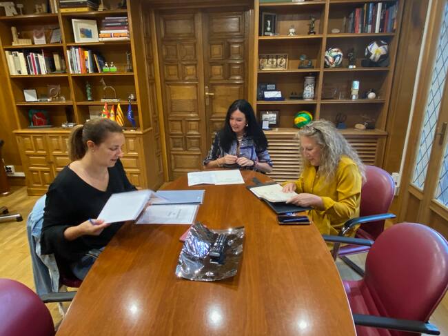 Mónica Soler, Lorena Orduna y Susana Oliván