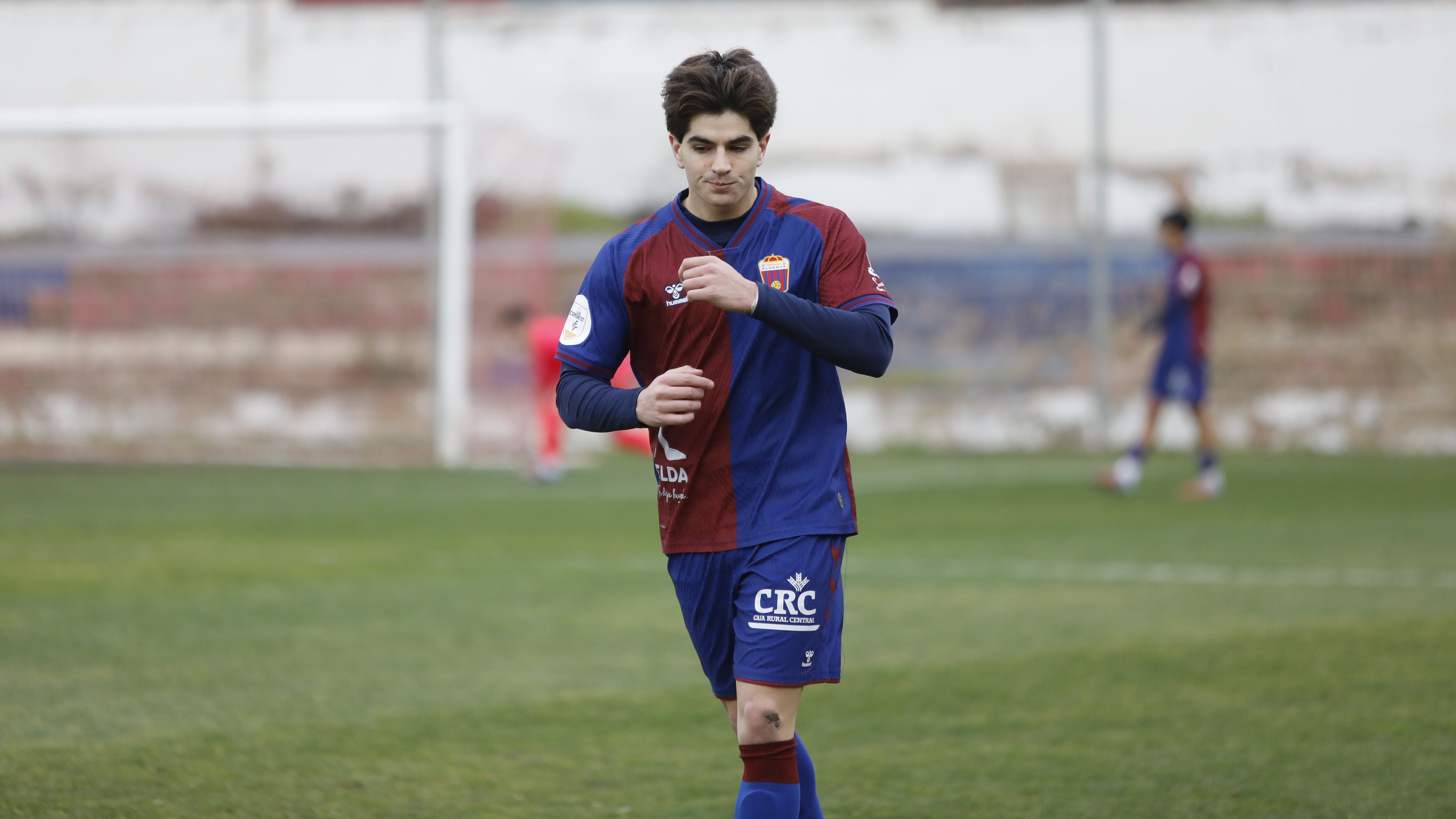 Tres puntos de oro para el Eldense B