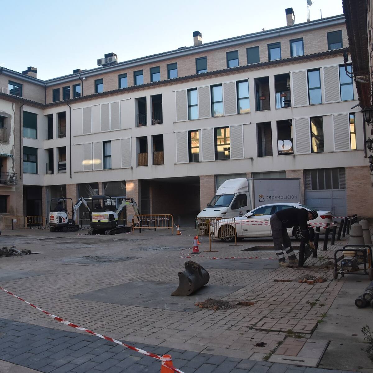 Comienza la reforma de la Plaza San Antonio de Barbastro