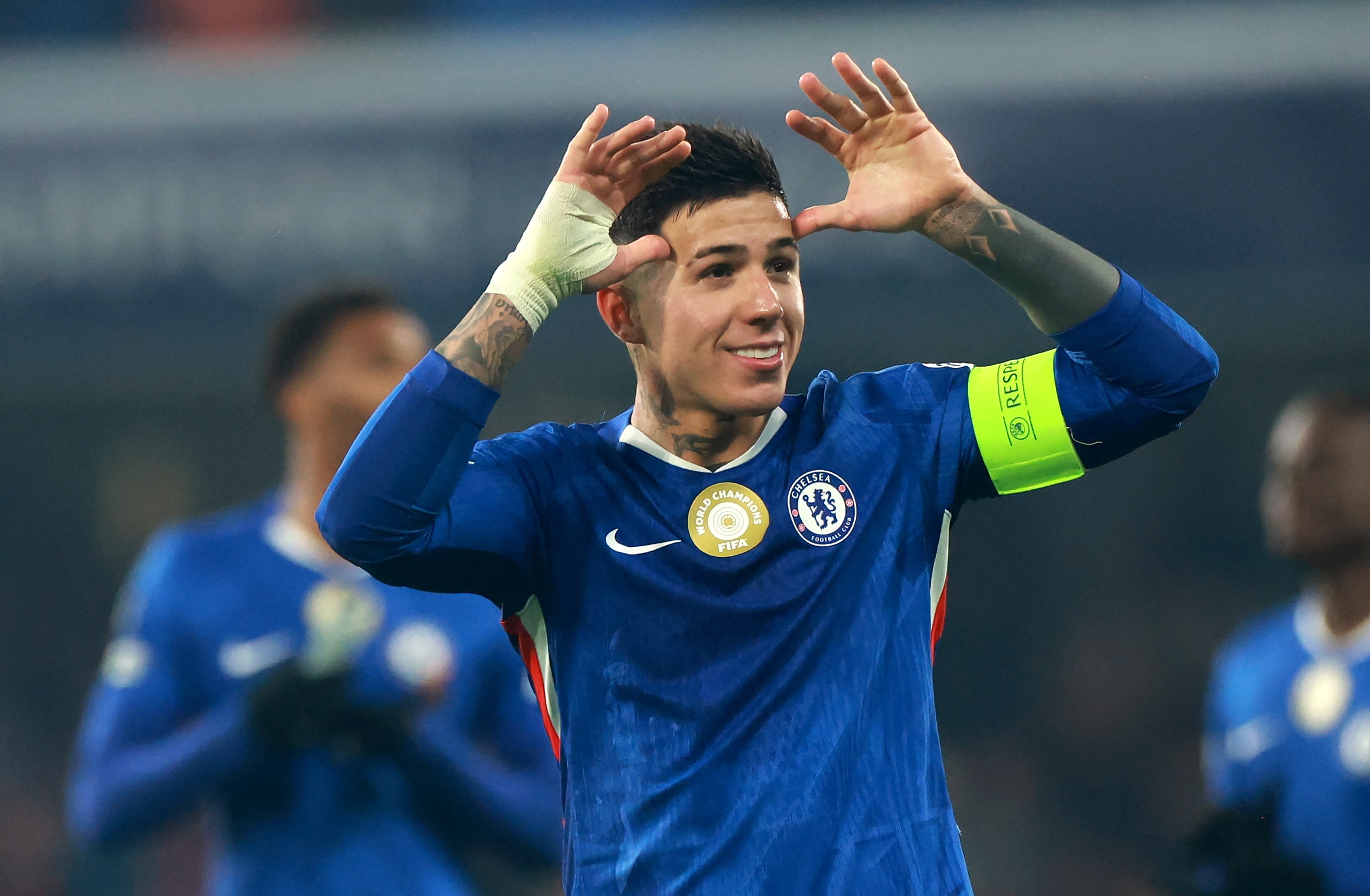 Enzo Fernández en el partido de Champions entre el Chelsea y el Barça