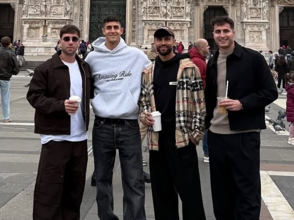 La fotografía del Almería en Milán que habla de un vestuario sano para el ascenso