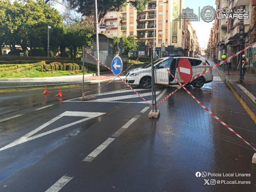 Afecciones en el tráfico por incidencias del temporal en Linares