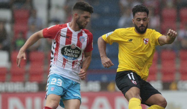 Jordi Calavera durant un partit amb el Lugo.