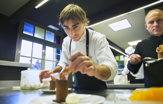 El Celler de Can Roca se sustenta en los tres hermanos Roca. Joan es la mente salada, Josep es la mente líquida... y Jordi, la dulce.