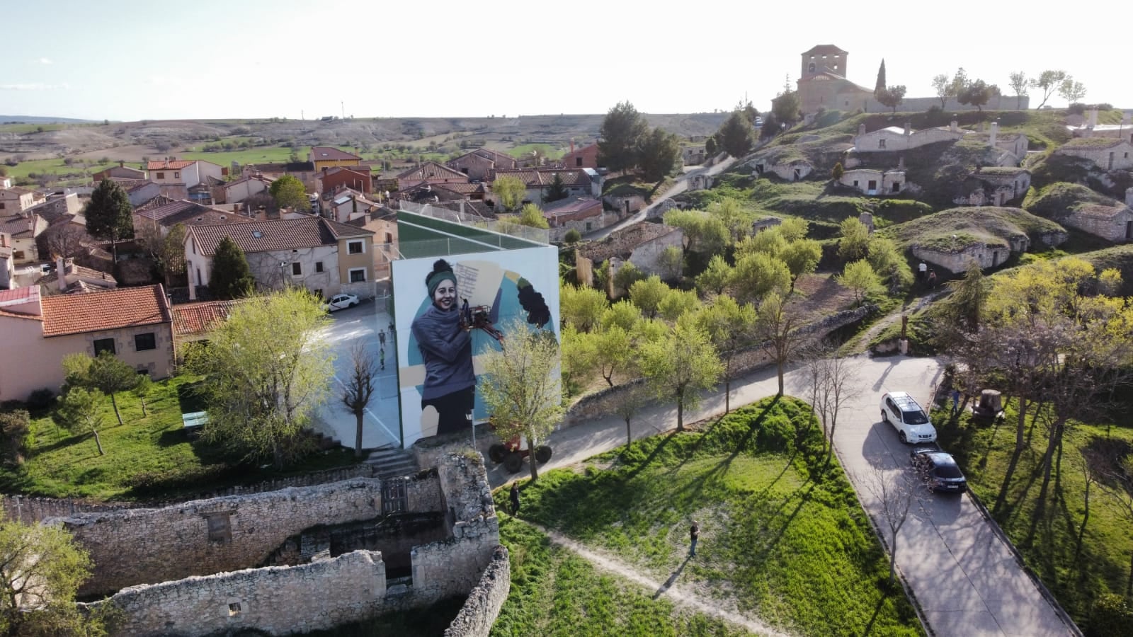 El mural de Nano Lázaro, desde las alturas