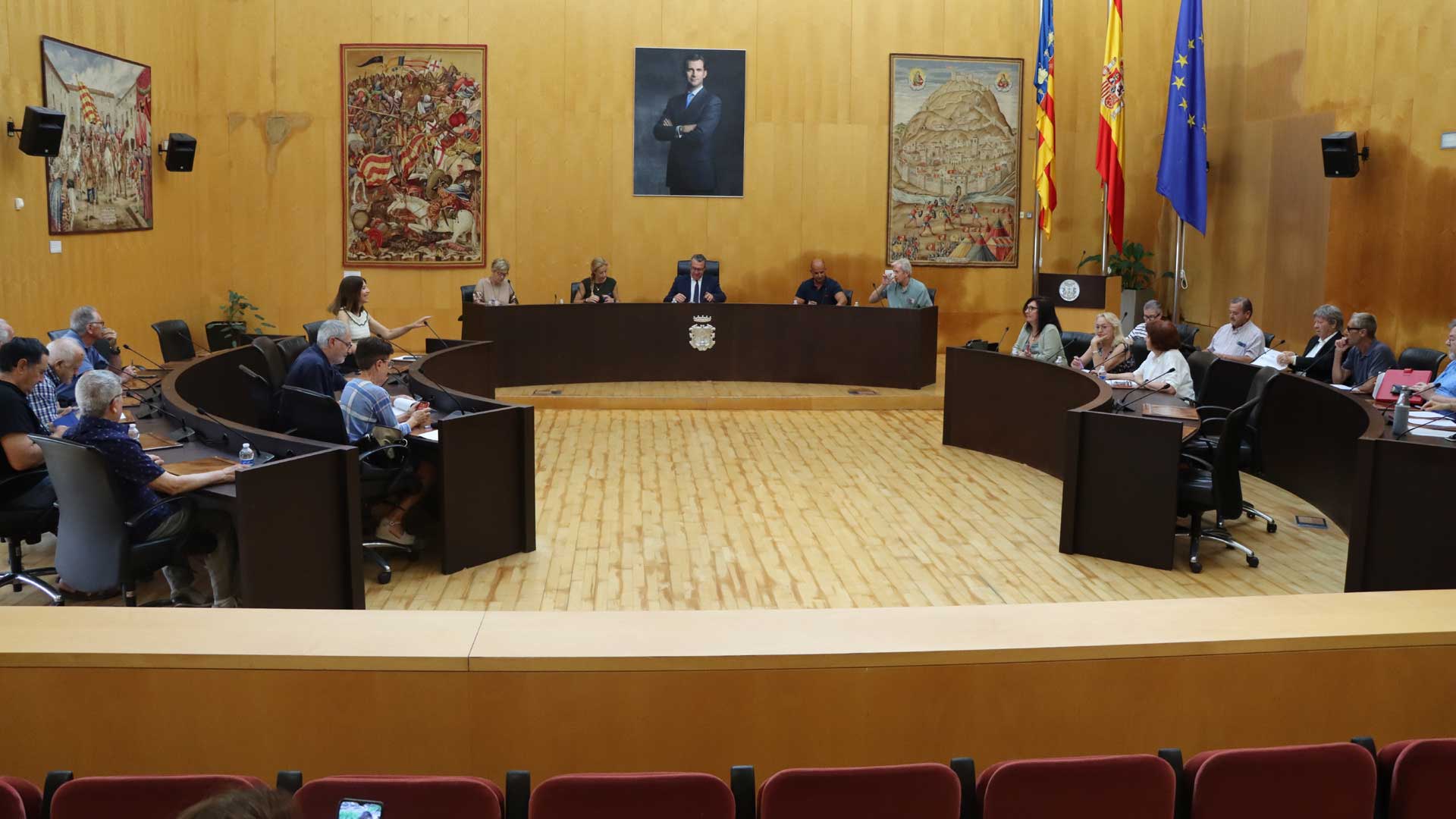 Sesión del Consejo Vecinal celebrada este martes en el Ayuntamiento de Benidorm