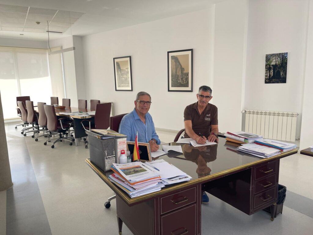 Convenio para fomentar el balonmano en Guardo