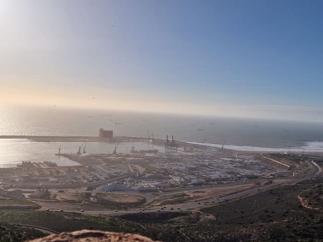 Una parte del puerto industrial y pesquero de Agadir