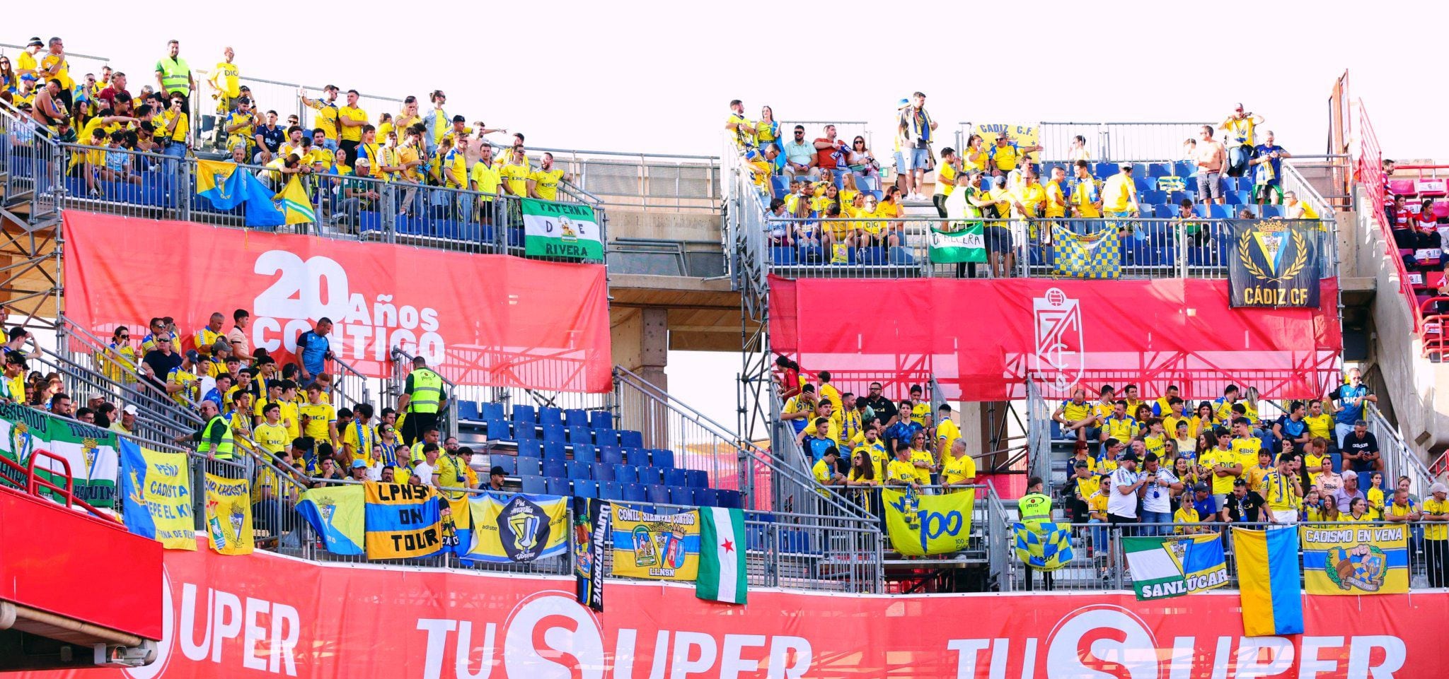 Afición del Cádiz CF. Foto: Cádiz CF.