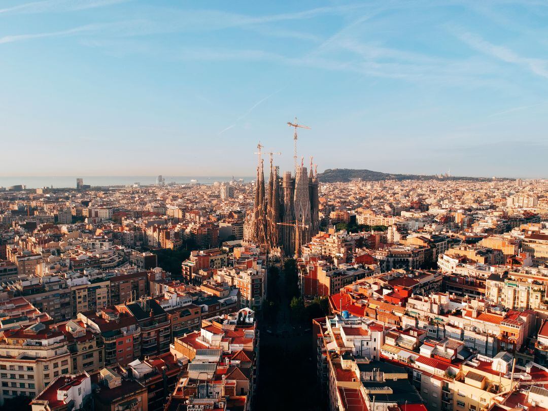 Panorámica de Barcelona, donde se han registrado SARS-CoV-2 en aguas residuales en marzo de 2019