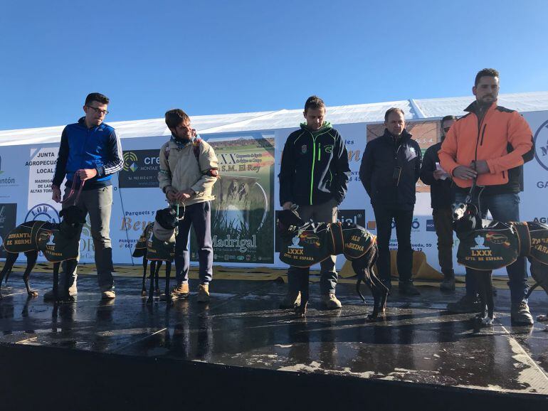 Las cuatro semifinalistas de hoy antes de empezar la jornada de carreras