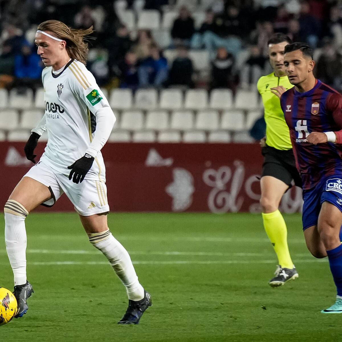 Pedro Benito, cerca del Real Murcia