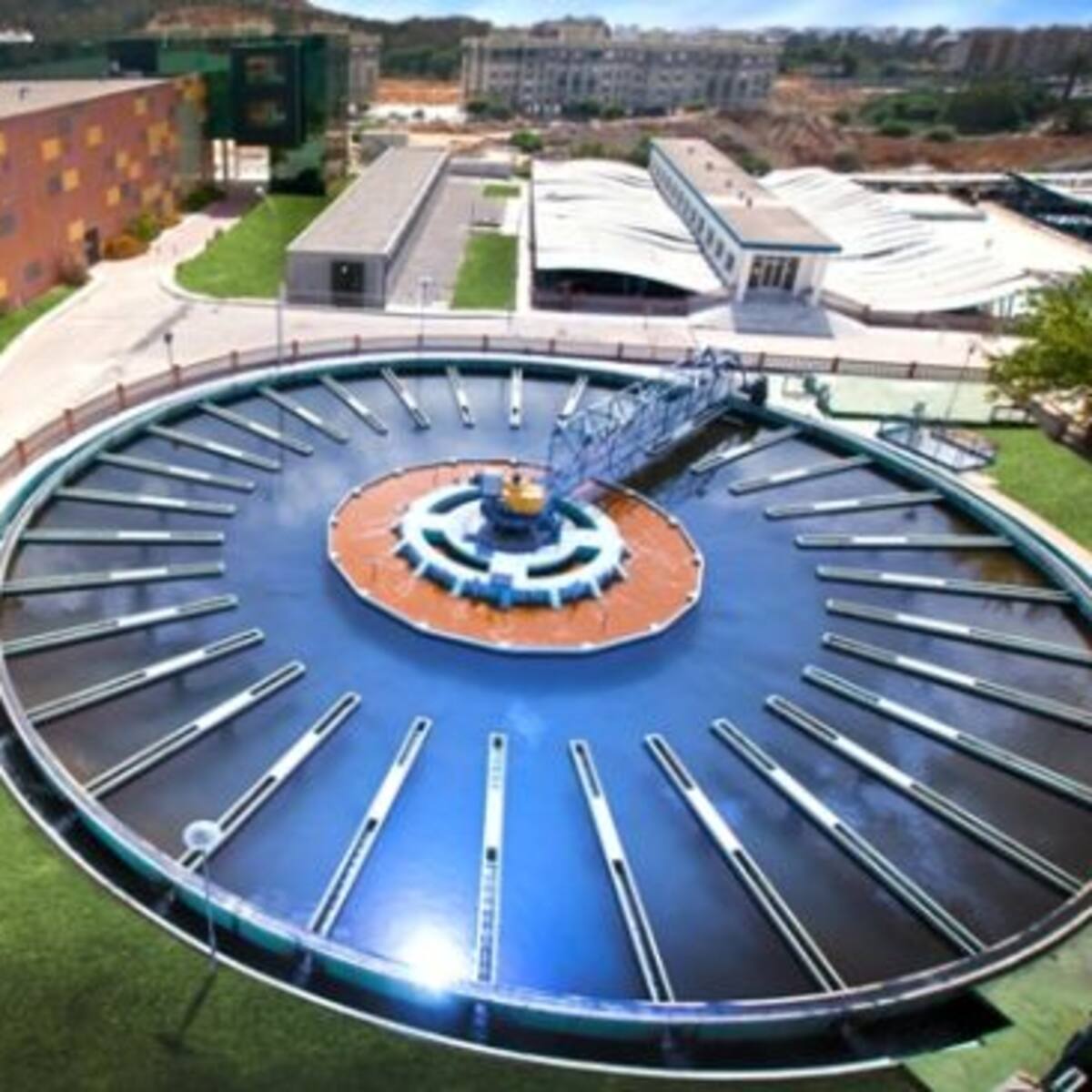 Emasa convoca una bolsa de trabajo temporal con 50 plazas