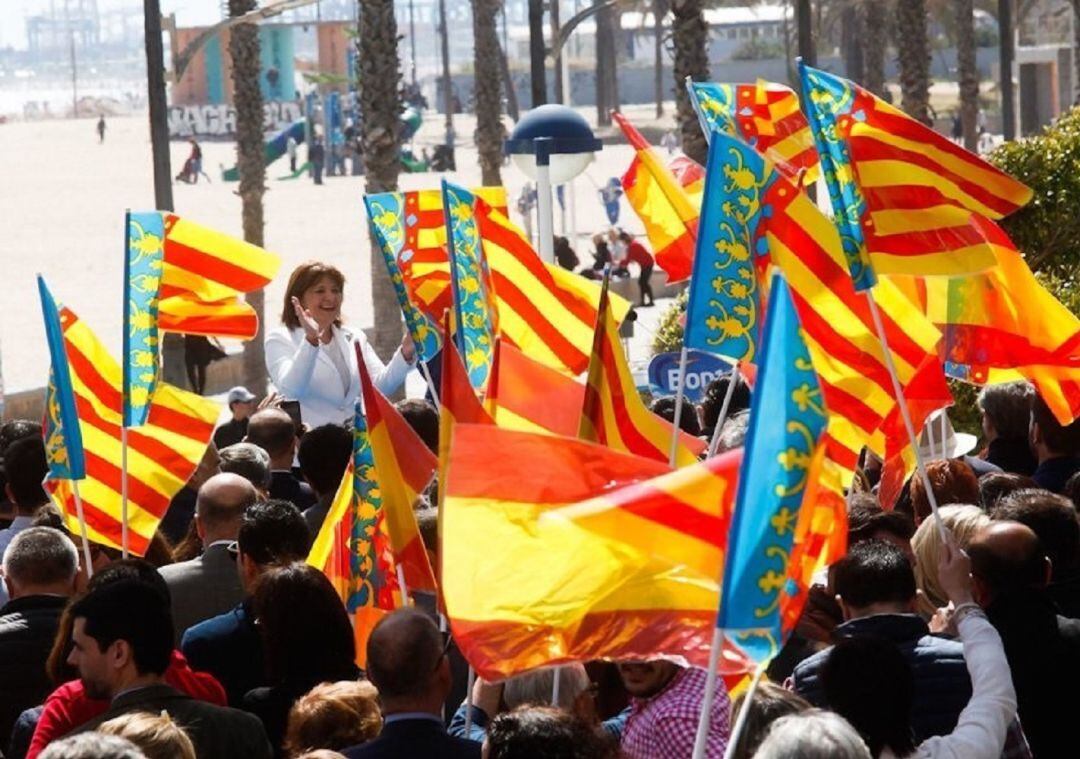 Acto de Isabel Bonig en Alboraia