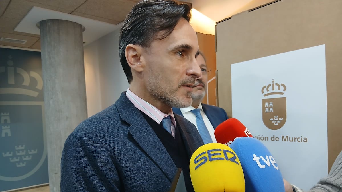 El Gobierno regional dice que las negociaciones del plan de vivienda asequible van bien, aunque estudian el "encaje legal" de la "prioridad nacional"