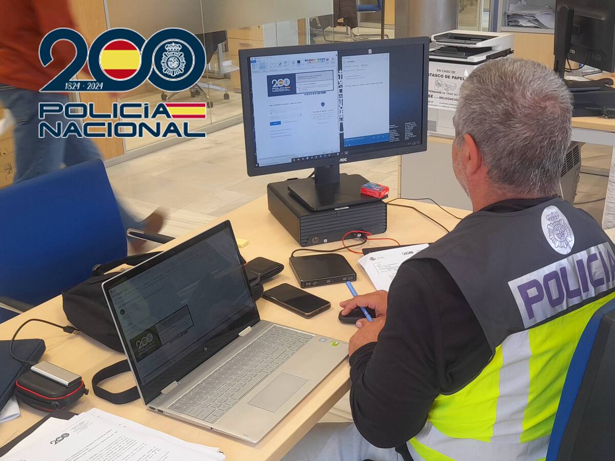 Detenida en Jerez por estafar 1.580 euros con ofertas falsas de empleo de una tienda deportiva