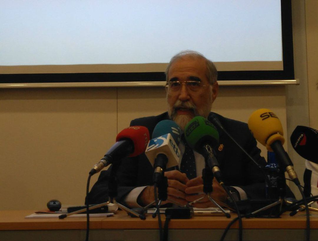 Fernando Domínguez, consejero de Salud