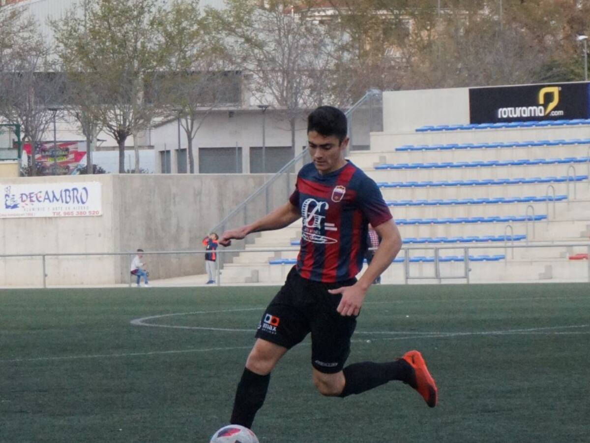 El Eldense quiere seguir vivo (S. 16:00 h)