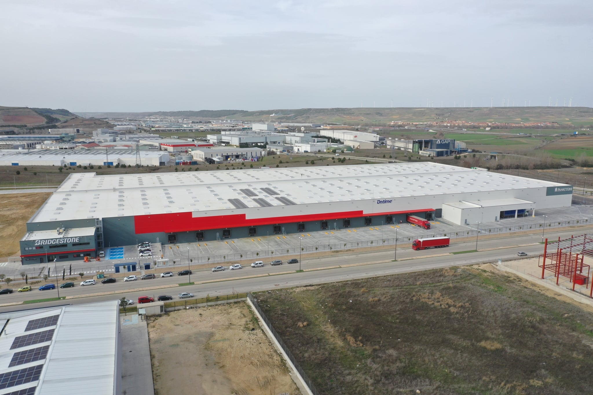 Nuevo centro logístico de Bridgestone en Burgos