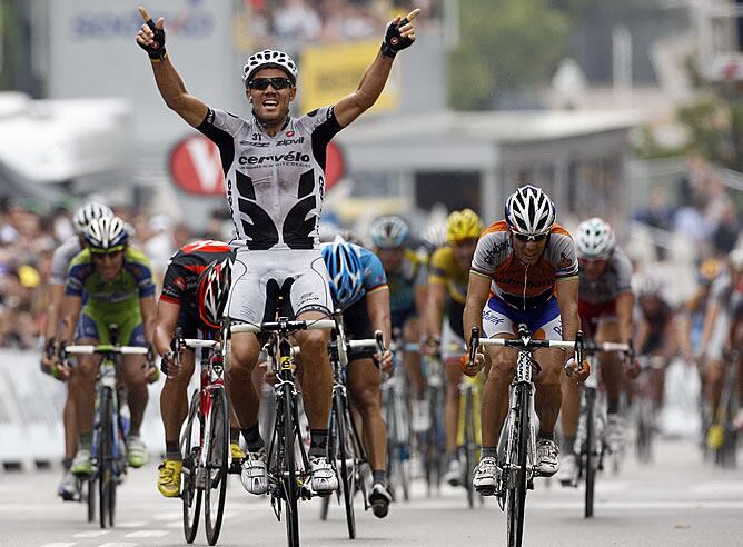 Hushovd celebra su victoria en la 6ª etapa del Tour