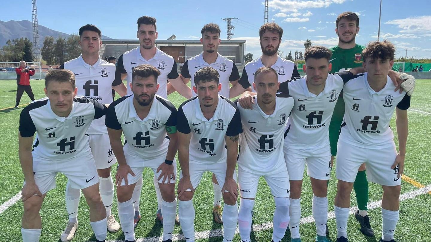 El Eldense B logró un importante triunfo a domicilio