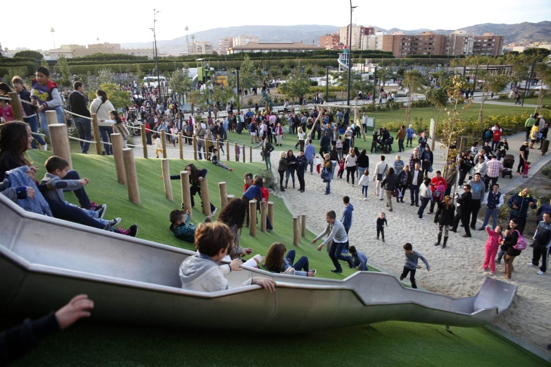 El Ayuntamiento adjudica la redacción del proyecto de la segunda fase del Parque de las Familias.