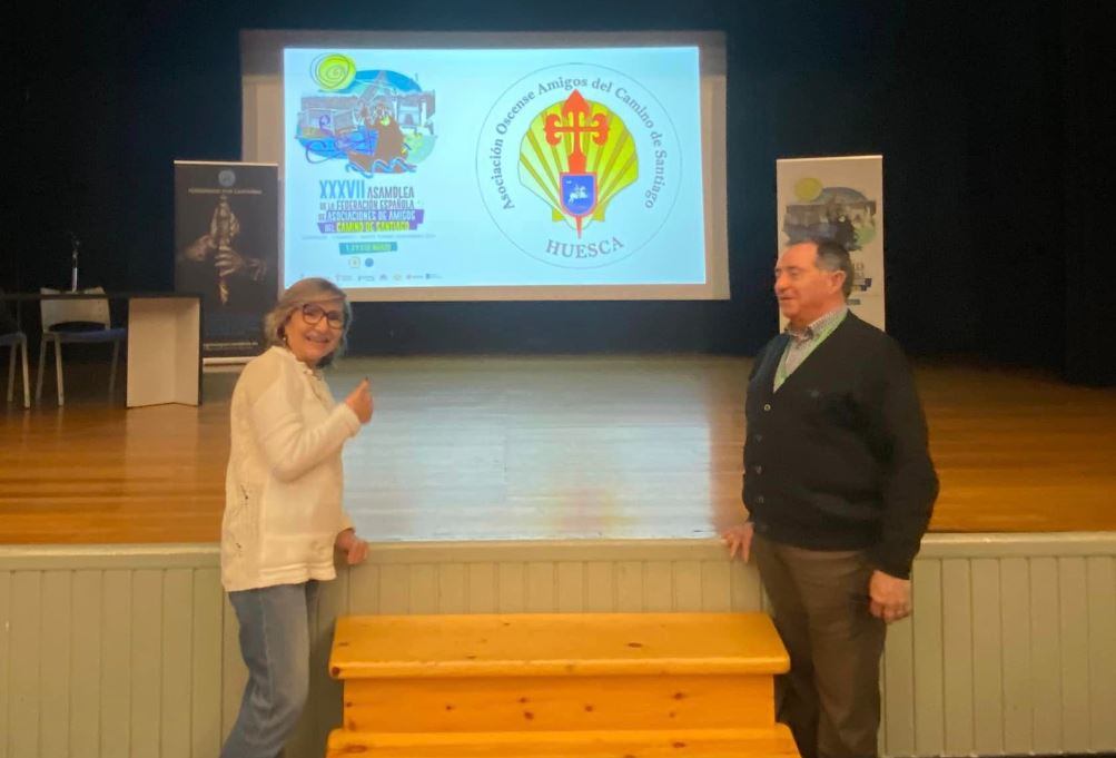 Conchita Puyalto, presidenta de la Asociación de Amigos del Camino de Santiago de Huesca, en la asamblea de Santander