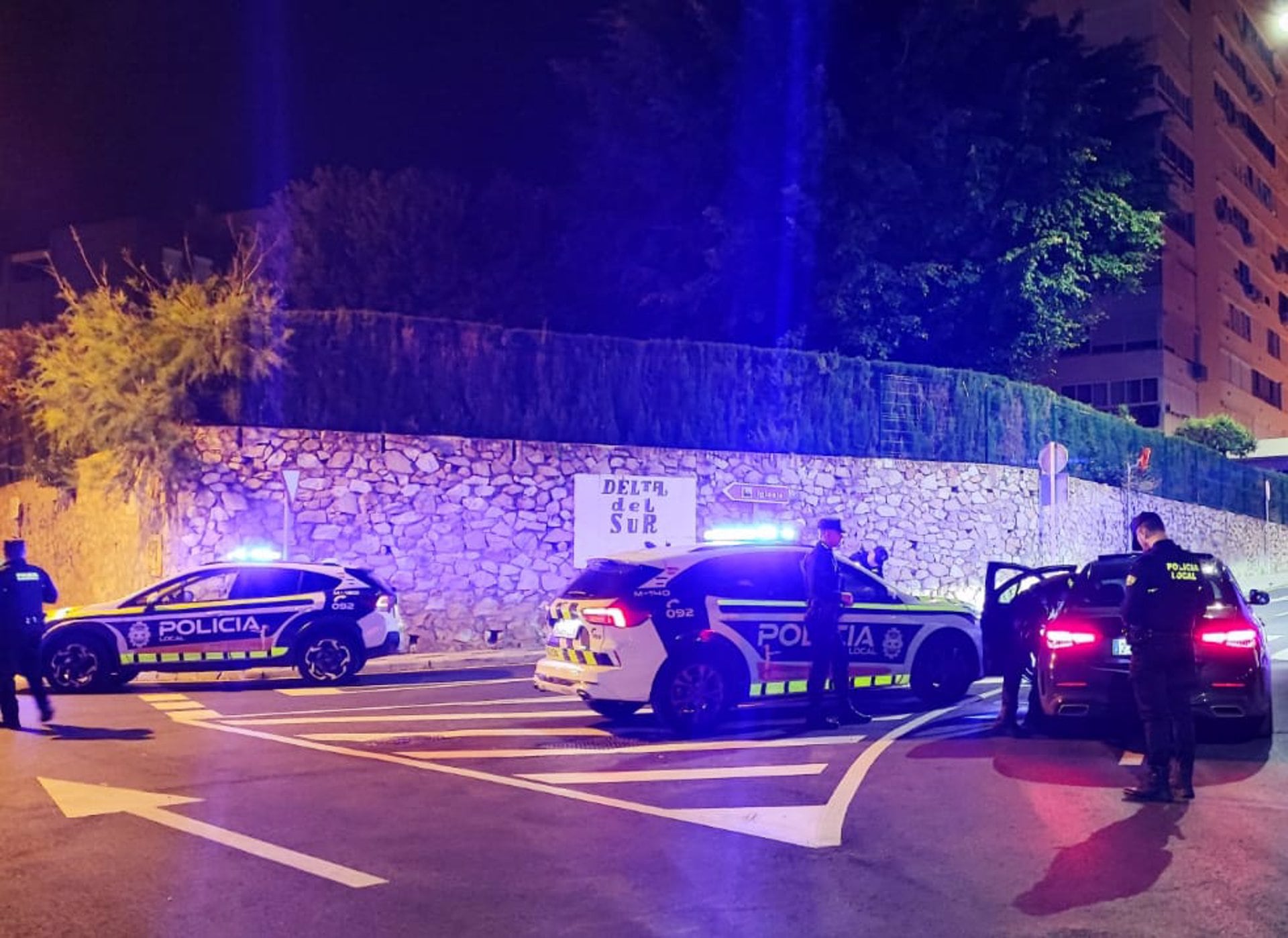 Patrullas del Servicio Especial Nocturno de la Policía Local de Benalmádena