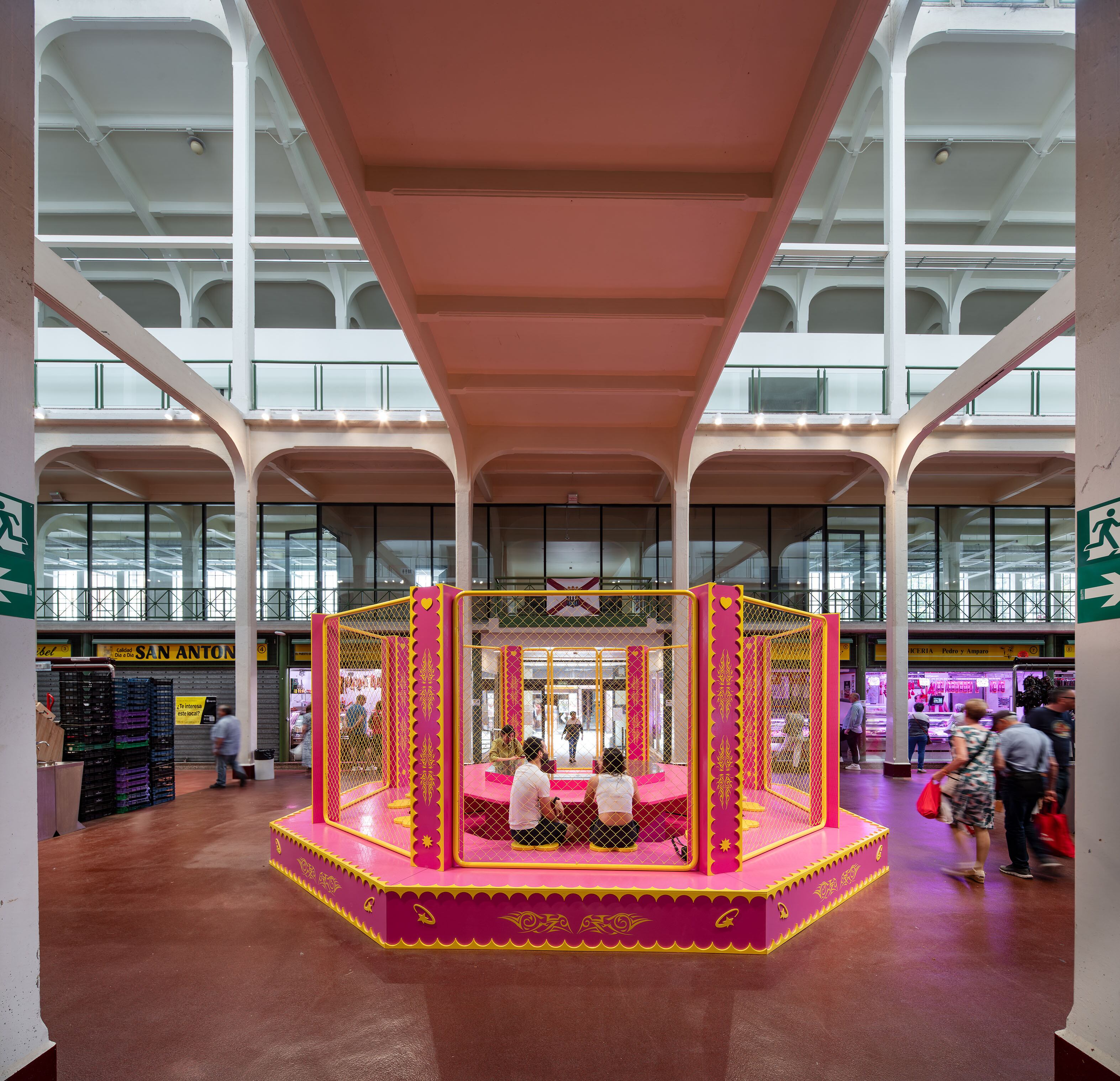 La Cena del Ring. Zyva Studio – Anthony Authié (Francia) en el Mercado de Abastos