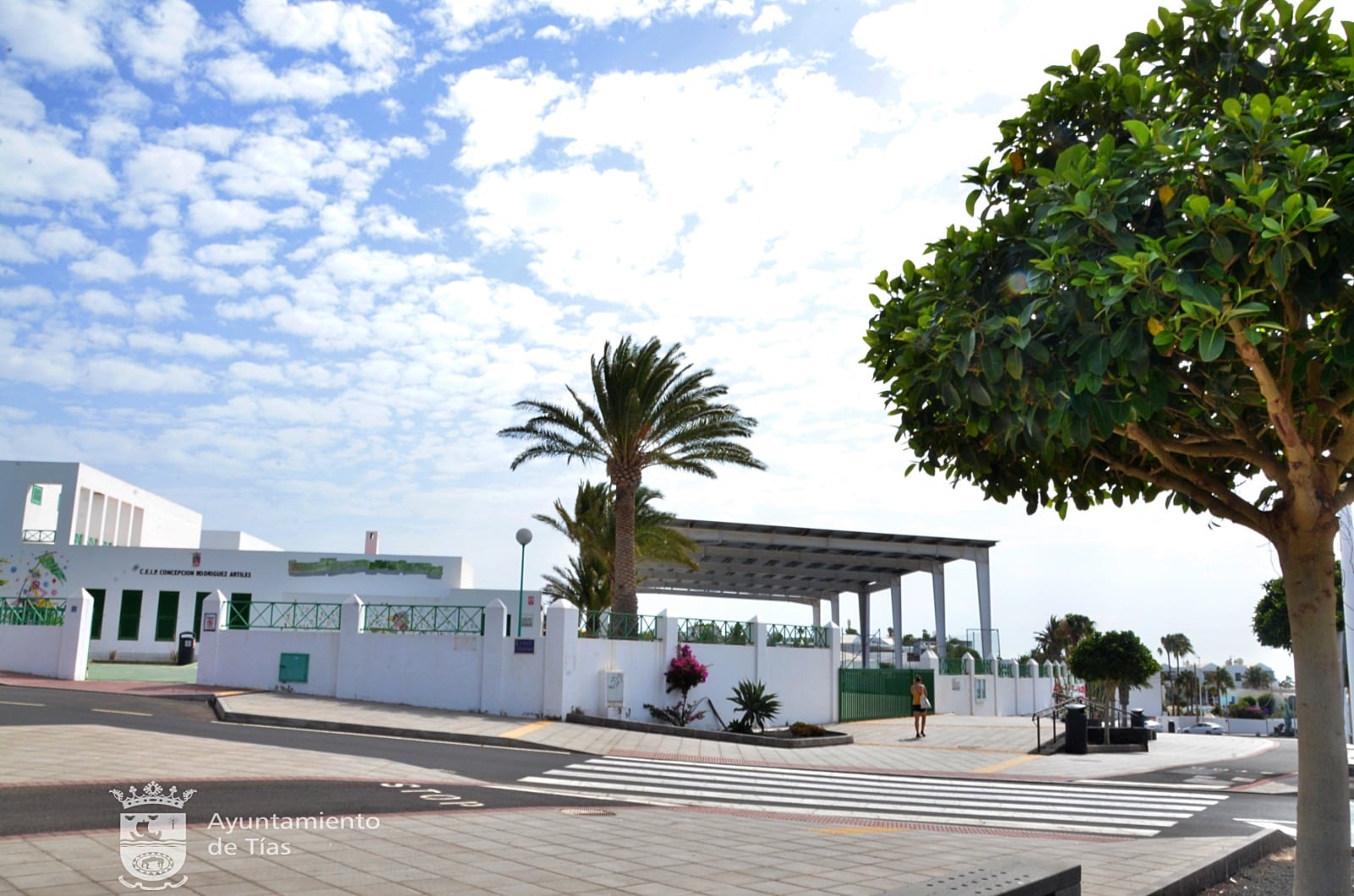 Edificio del CEIP Concepción Rodríguez Artiles, en Puerto del Carmen, Lanzarote.