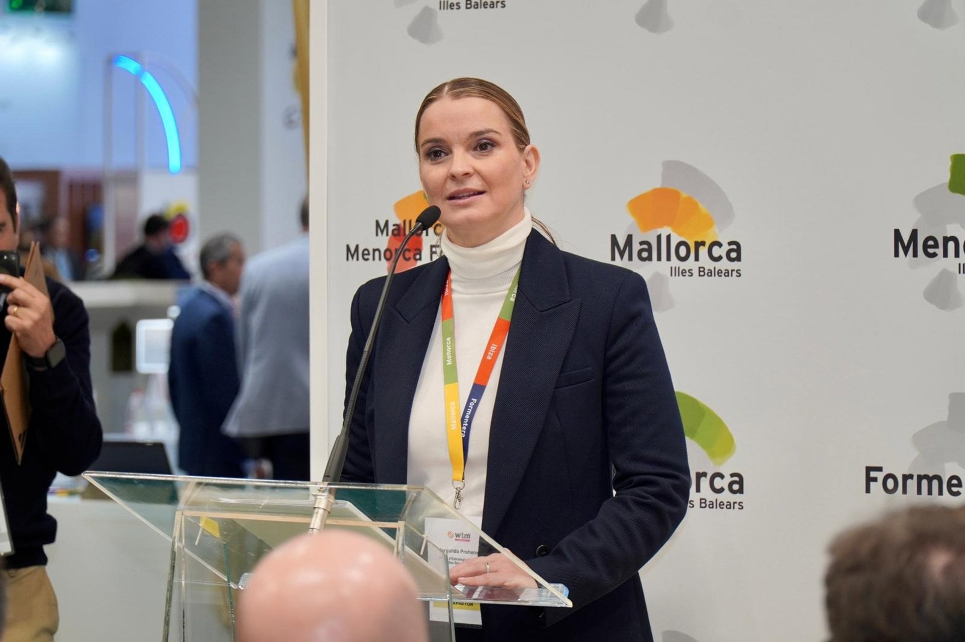 La presidenta del Govern, Marga Prohens, en la World Travel Market de 2023- CAIB